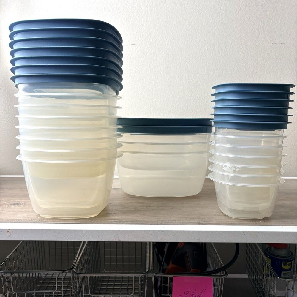 Rubbermaid Set of 15 Containers with Blue Lids Space-Saving Stackable Meal Prep
